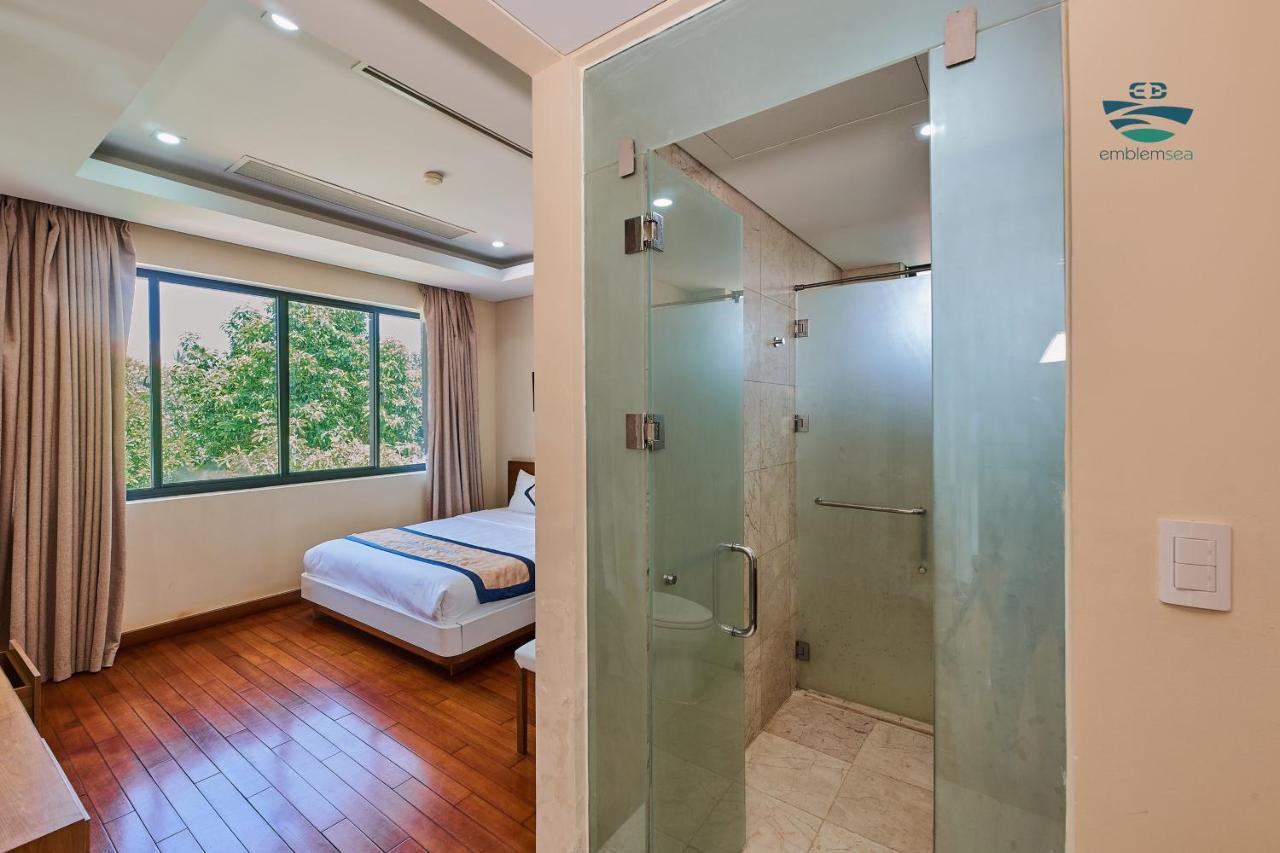 Emblem Sea 4 Bedroom Villas Da Nang Exterior foto