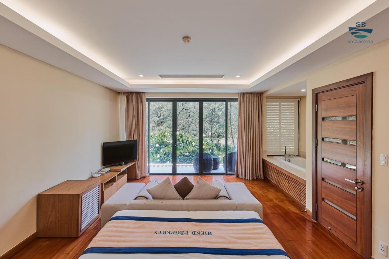 Emblem Sea 4 Bedroom Villas Da Nang Exterior foto
